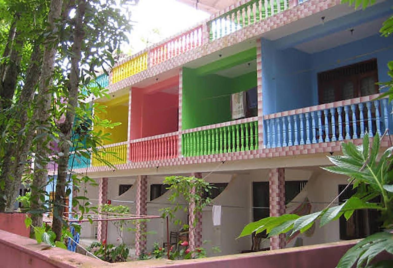 Hotel Santis Hikkaduwa Ngoại thất bức ảnh