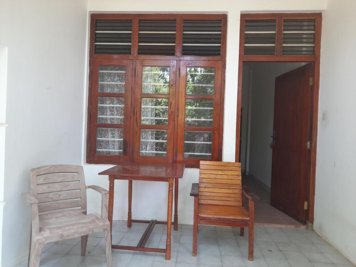 Hotel Santis Hikkaduwa Ngoại thất bức ảnh